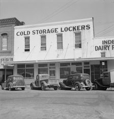Cold storage lockers where farmers store meat and vegetables..., Independence, Oregon, 1939. Creator: Dorothea Lange