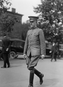 Colonel W.I. Carter, U.S.A., 1917. Creator: Harris & Ewing