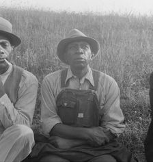 Colored laborers in Memphis, Memphis, Tennessee, 1938. Creator: Dorothea Lange