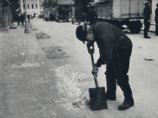 Collector of old glass 1941. Artist: Cecil Beaton