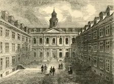 College of Physicians, Warwick Lane. Interior of the Quadrangle (c1872). Creator: Unknown
