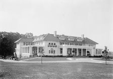 Columbia Country Club - Buildings, 1912. Creator: Harris & Ewing