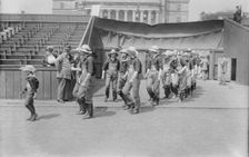 Columbia Class of 1910, between c1915 and c1920. Creator: Bain News Service