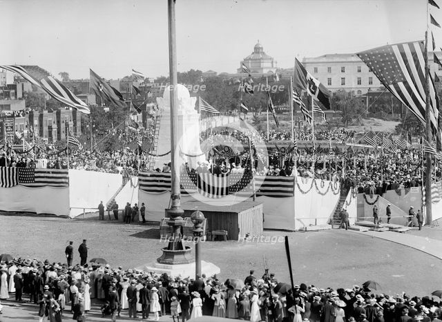 Columbus Memorial Unveiling, General View, 1912. Creator: Harris & Ewing.