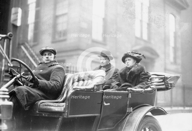 Com'r Kath. Davis & Deputy Lewis, between c1910 and c1915. Creator: Bain News Service.