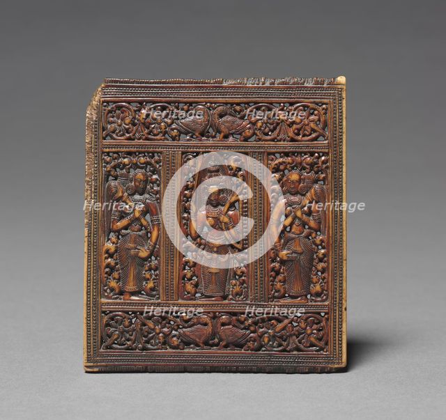 Comb with Devi and Attendants, 1600s-1700s. Creator: Unknown.