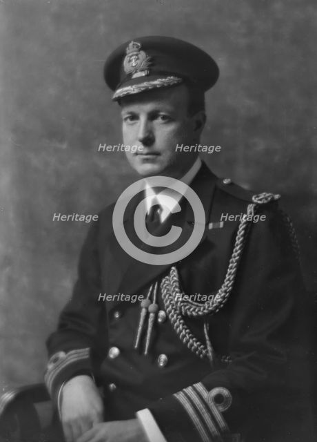 Commander Blakewood, portrait photograph, 1918 Feb. 13. Creator: Arnold Genthe.