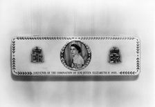 Commemorative tin, Coronation of Elizabeth II, 1953