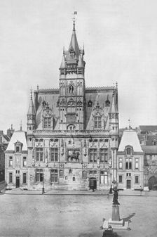 Compiegne: The Hotel de Ville 1914