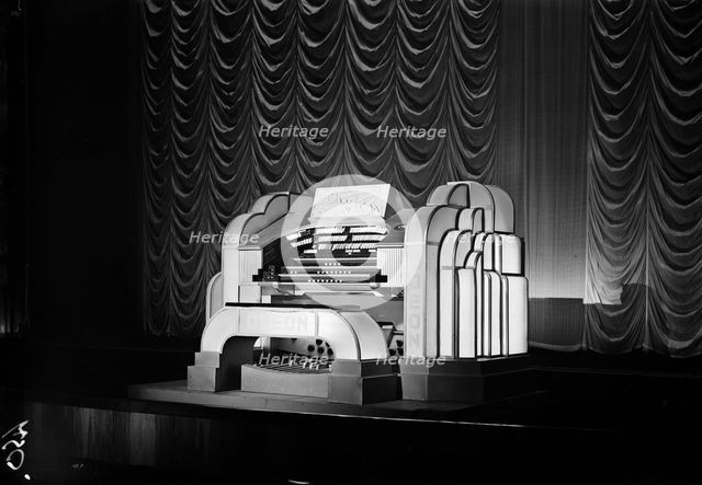 Compton organ at the Odeon, Haverstock Hill, Camden, London, 1934. Artist: J Maltby