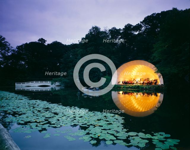 Concert bowl by the lake, Kenwood House, Hampstead, London, c1980-c2017. Artist: Unknown.