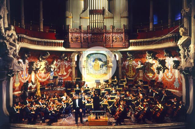 Concert of the Orchestra at the Palau de la Musica Catalana, with the soloist baritone Joan Pons.
