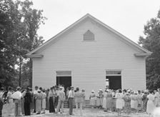 Congregation gathers in groups..., Wheeley's Church, Person County, North Carolina, 1939. Creator: Dorothea Lange