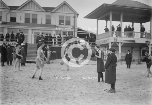 Coney Isl., 1/3/15, 1915. Creator: Bain News Service.