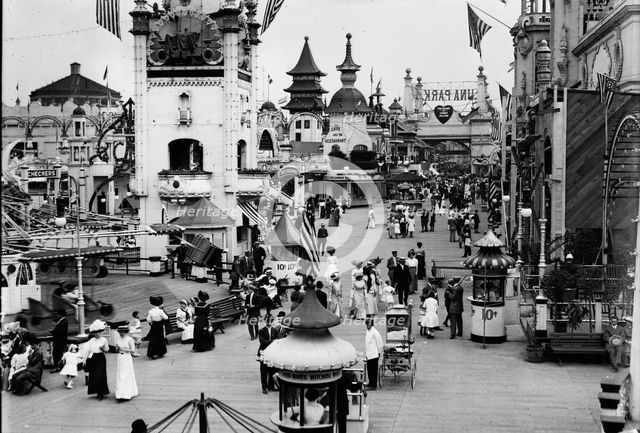 Coney Island, in Luna Park, between c1910 and c1915. Creator: Bain News Service.