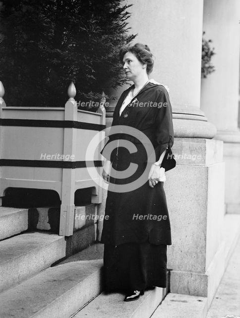 Confederate Monument - Arlington National Cemetery. Mrs. Daisy McLaurin Stevens, President..., 1914. Creator: Harris & Ewing.