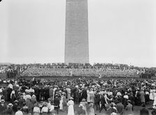 Confederate Reunion - Human Flag On Monument Grounds, 1917. Creator: Harris & Ewing