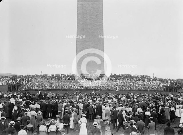 Confederate Reunion - Human Flag On Monument Grounds, 1917. Creator: Harris & Ewing.