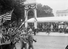 Confederate Reunion - Parade; Reviewing Stand, 1917. Creator: Harris & Ewing