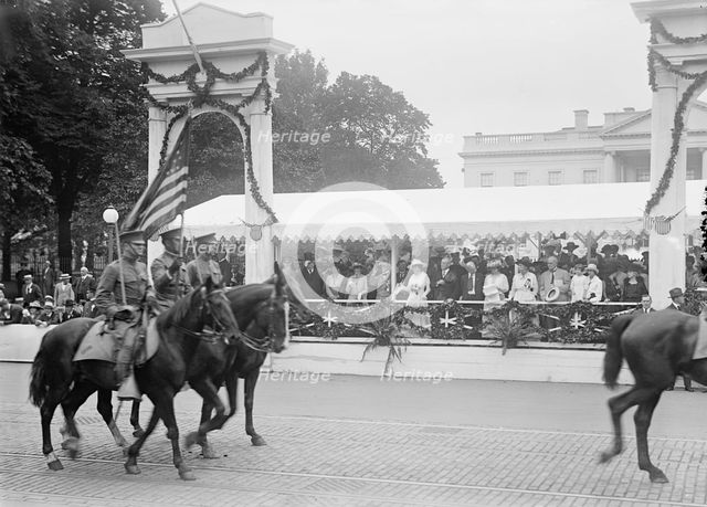 Confederate Reunion - Parade; Reviewing Stand, 1917. Creator: Harris & Ewing.