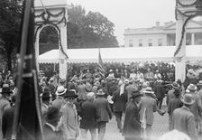Confederate Reunion - President And Mrs. Wilson; Marshall, Etc. Reviewing Parade From Stand..., 1917 Creator: Harris & Ewing