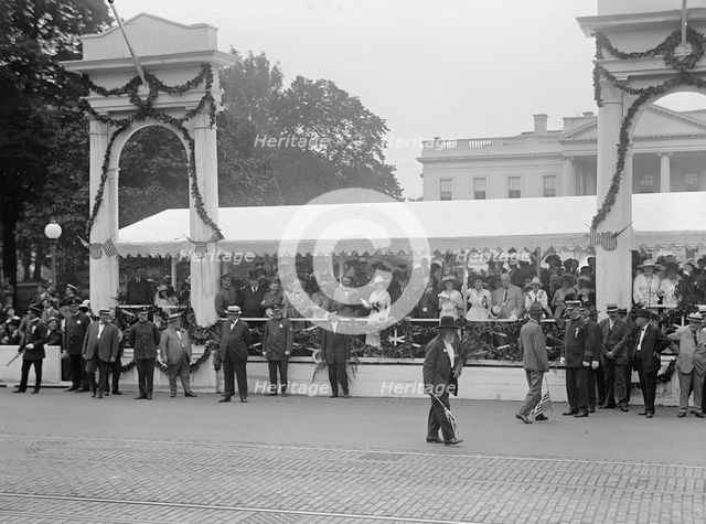 Confederate Reunion - President And Mrs. Wilson; Marshall, Etc. Reviewing Parade From Stand..., 1917 Creator: Harris & Ewing.