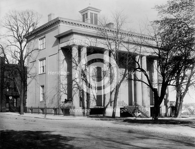 Confederate White House, home of Jefferson Davis in Richmond, ca 1904. Creator: Unknown.