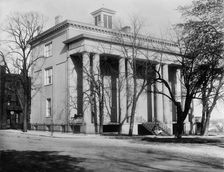 Confederate White House, home of Jefferson Davis in Richmond, ca 1904. Creator: Unknown