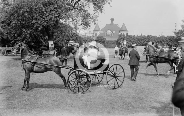 Connie Regan & "Glorious Me", 1918. Creator: Bain News Service.