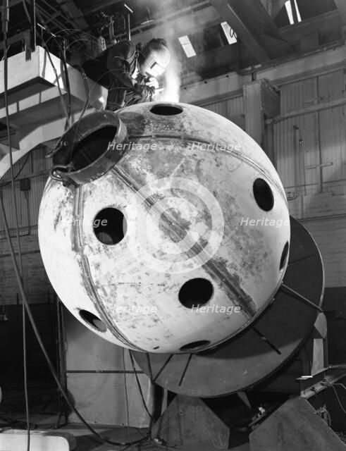 Construction of deep sea inspection chambers, Markham & Co, Chesterfield, Derbyshire, 1966. Artist: Michael Walters