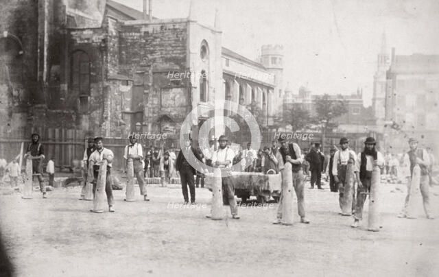 Construction of Holborn Viaduct, City of London, 1869. Artist: Henry Dixon