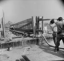 Construction of the Birmingham to Preston Motorway (M6), Staffordshire, 01/05/1962. Creator: John Laing plc