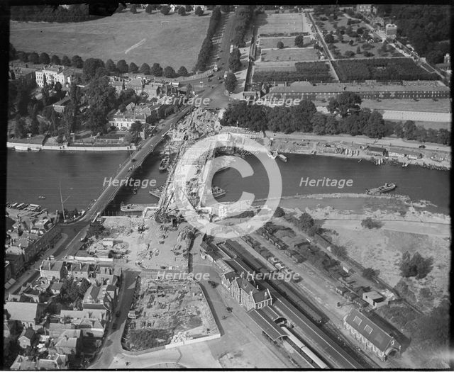 Construction of the new Hampton Court Bridge alongside the old one, Hampton Court, London, c1930s. Creator: Arthur William Hobart.