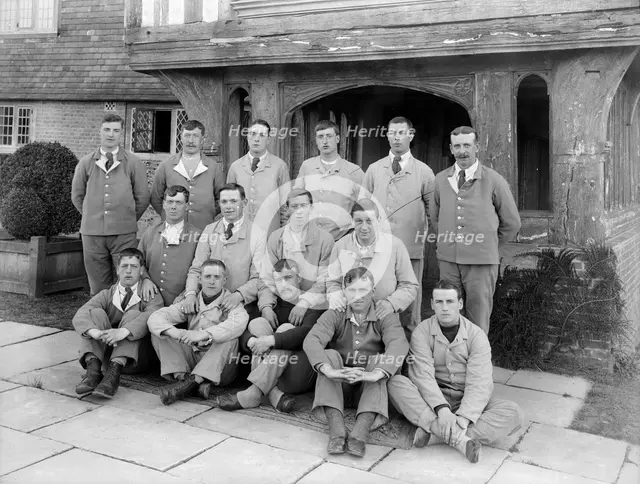 Convalescent soldiers, Great Dixter, Northiam, East Sussex, WWI, 1916. Artist: Nathaniel Lloyd