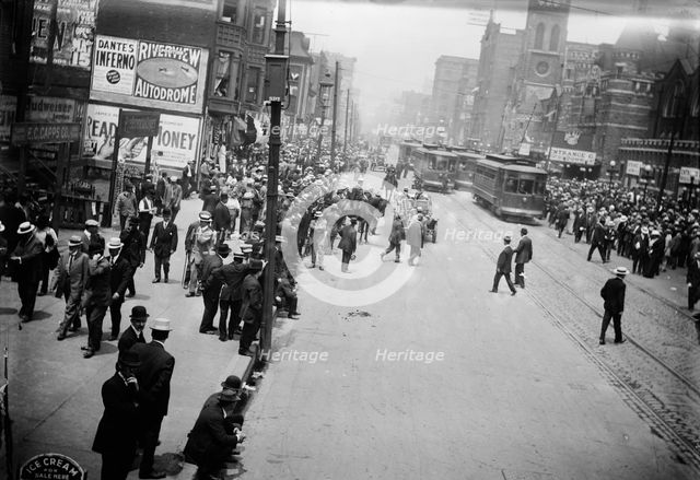 Convention crowd, Chicago, 1912. Creator: Bain News Service.