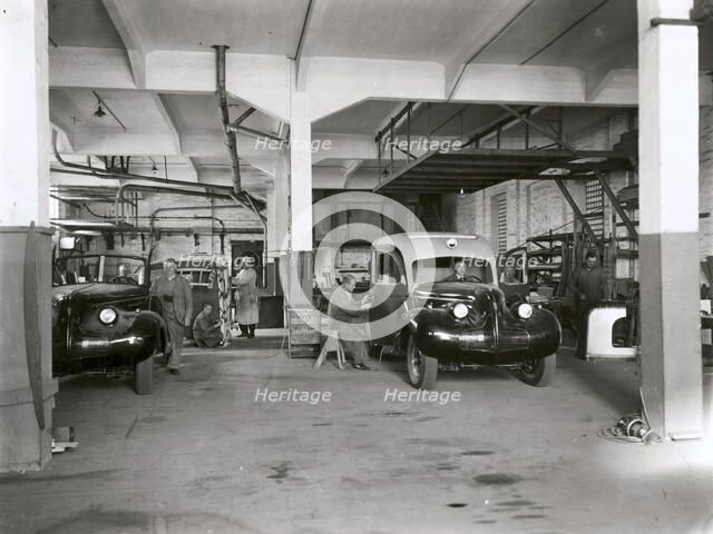 Converting 1939 Buick cars into ambulances, Landskrona, Sweden, 1939. Artist: Unknown