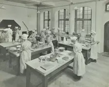 Cookery class, Hammersmith Trade School for Girls, London, 1915