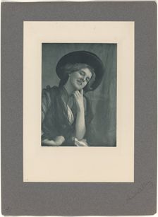 Coquette, 1901. Creator: Charles I. Berg