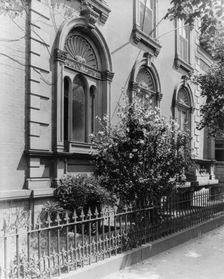 Corcoran House, at NE corner of Conn. and H, N.W., Washington, D.C., c1900. Creator: Frances Benjamin Johnston
