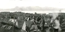 'Corfou, Base Serbe; Un camp serbe devant Corfou, sur l'ilot de Vido 1916 (1924) Creator: Unknown