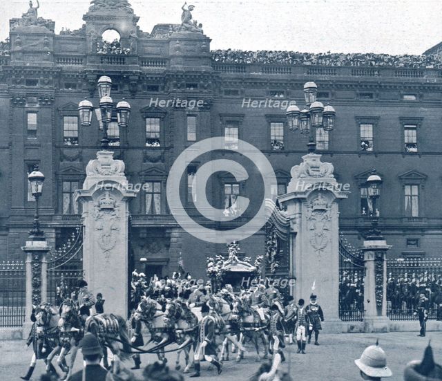 Coronation of King George V and Queen Mary, London, 1911. Creator: Unknown.