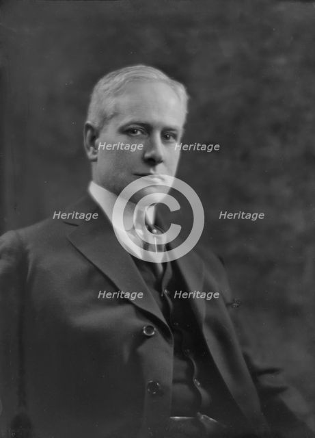 Cornwell, H.C. de Vere, Dr., portrait photograph, 1917 May 19. Creator: Arnold Genthe.