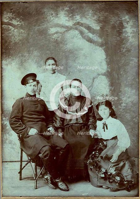 Cossacks family, 1900s.