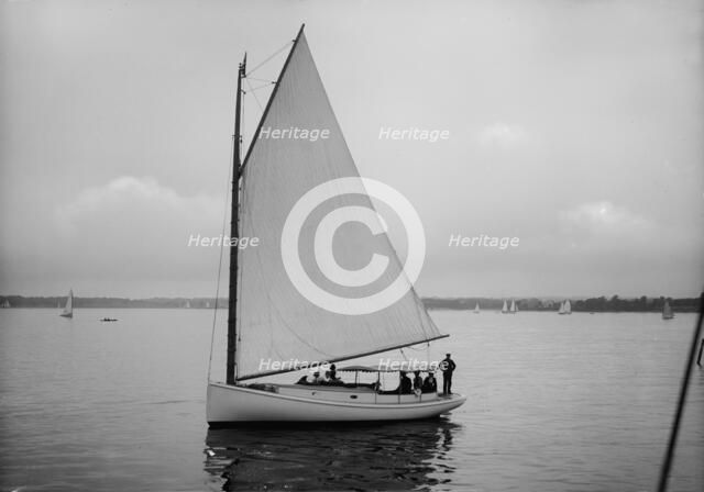 Cat boat Fanny, Larchmont, 1890. Creator: John S Johnston.
