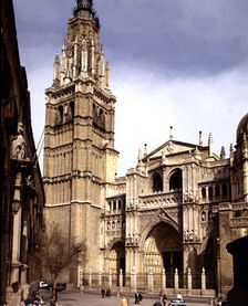 Cathedral of Santa Maria de Toledo, view of the tower and the door of forgiveness