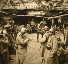 Caves, Mennevilliers, France, c1914-c1918