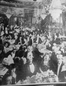Cafe, New Year's Eve, between c1910 and c1915. Creator: Bain News Service