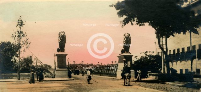 'Cairo: The Kasr - El - Nile Bridge', c1918-c1939. Creator: Unknown.
