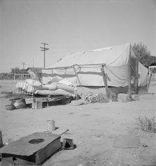California home of Oklahoma drought refugee, 1936. Creator: Dorothea Lange