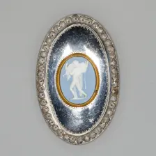 Cameo with Hercules and Bull, Burslem, Late 18th century. Creator: Wedgwood